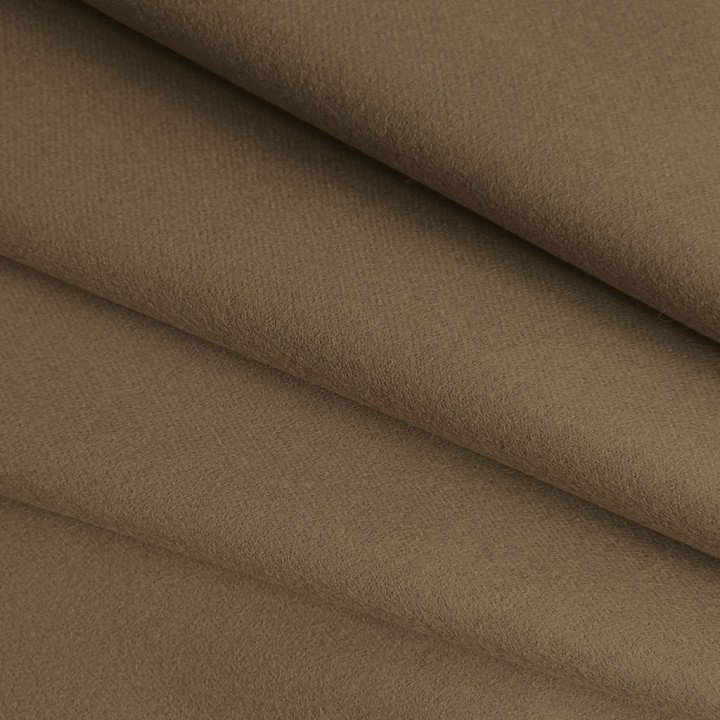 Ambasador ciemny camel 660 gr/mb